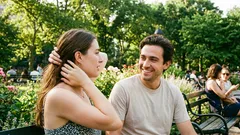 お互いに「相性」があるのか、それとも単なる友情なのかを見分ける方法：日常生活に現れる好意のサイン